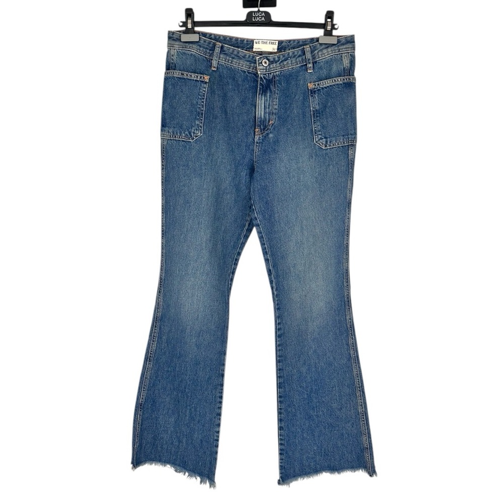 We the Free Free People Izzy Flare Jeans size 30 Medium Wash Pockets Mid Rise